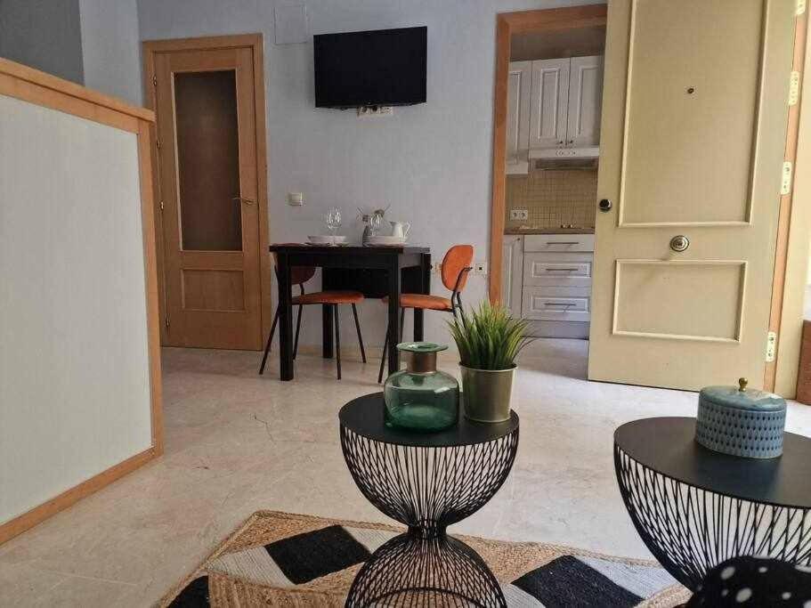 Isg Apartments Estudio En La Alameda Sevilla Eksteriør billede